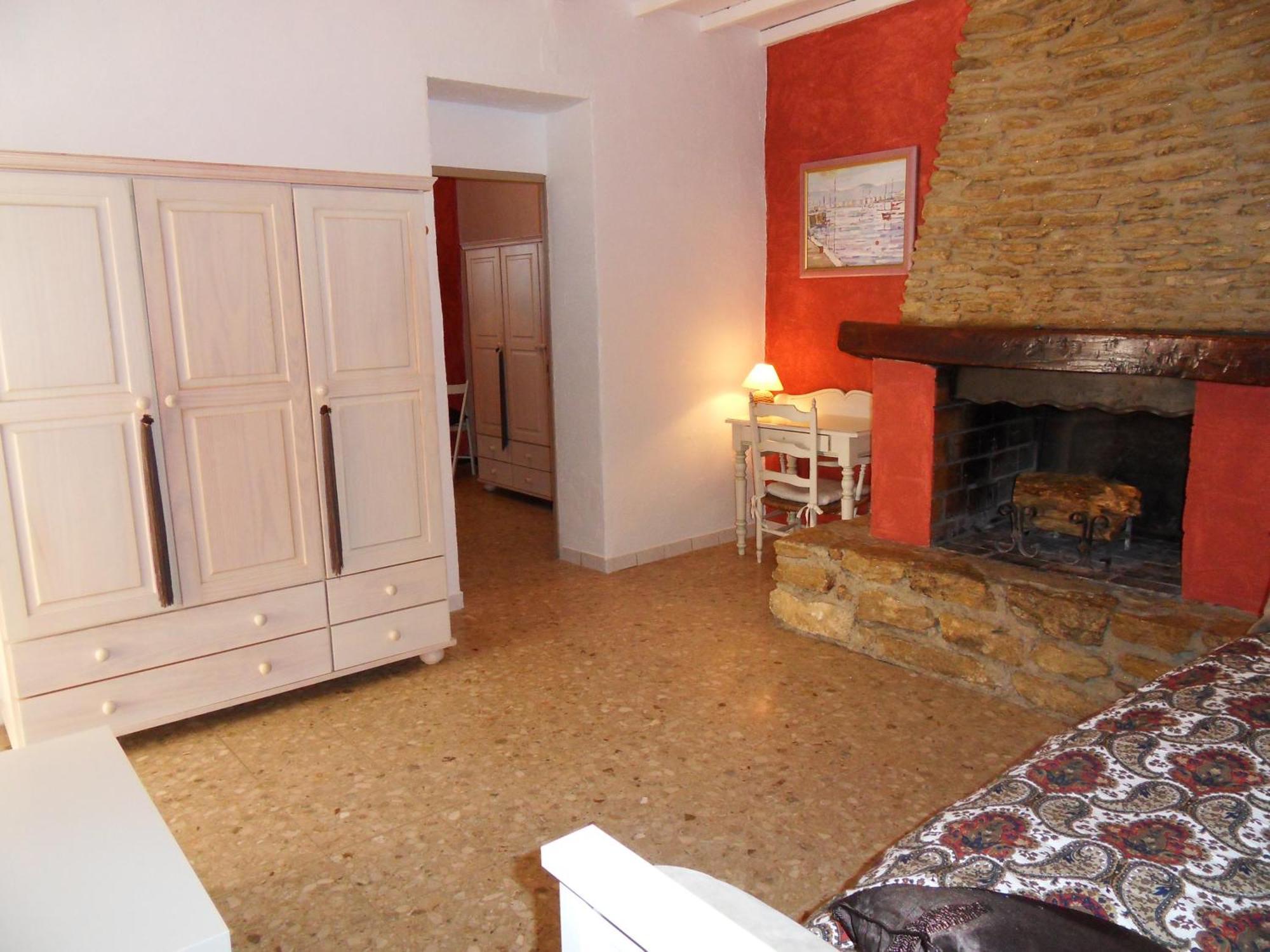 Le Jardin D'Ivana Chambres D'Hotes B&B Avec Piscine Chauffee Oppède Exteriér fotografie