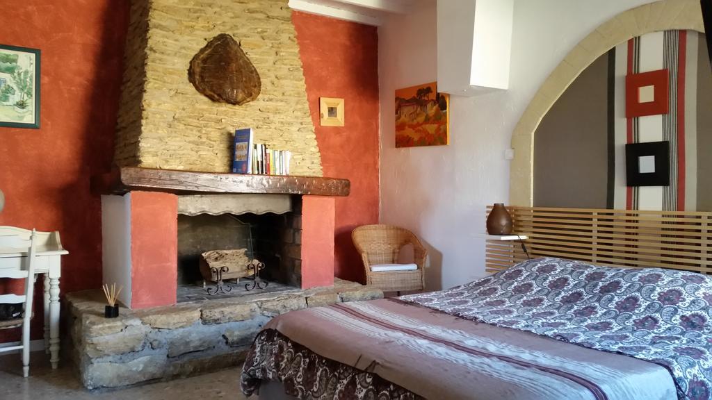 Le Jardin D'Ivana Chambres D'Hotes B&B Avec Piscine Chauffee Oppède Exteriér fotografie